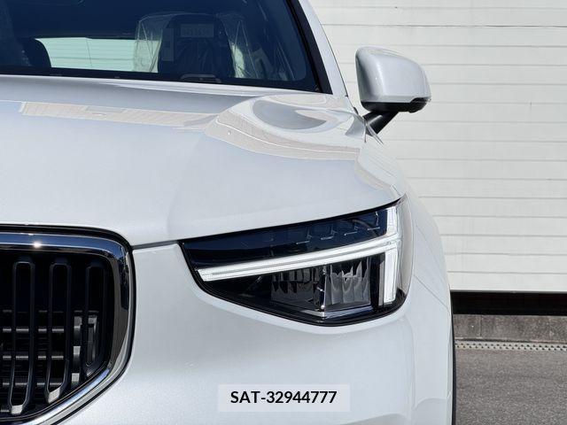 Volvo XC40 2024-04 370261-3