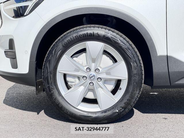 Volvo XC40 2024-04 370261-8