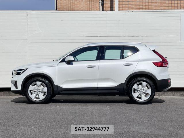 Volvo XC40 2024-04 370261-7