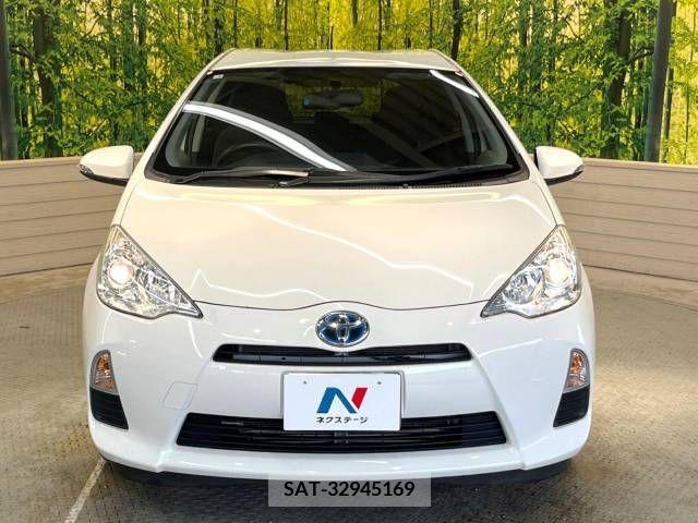 Toyota AQUA 2012-07 356184-14