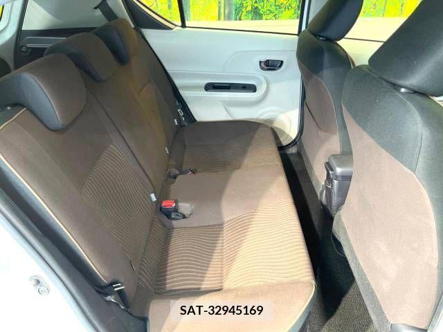 Toyota AQUA 2012-07 356184-9