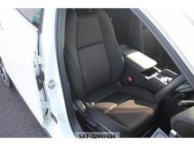Mazda MAZDA3 2019-09 233666-14
