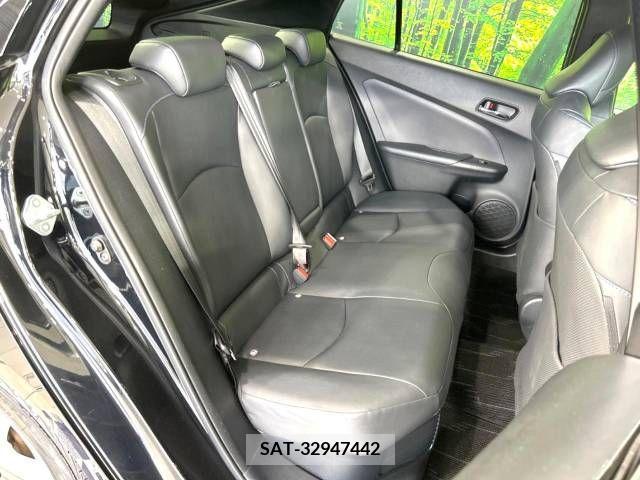Toyota PRIUS 2017-08 282134-9