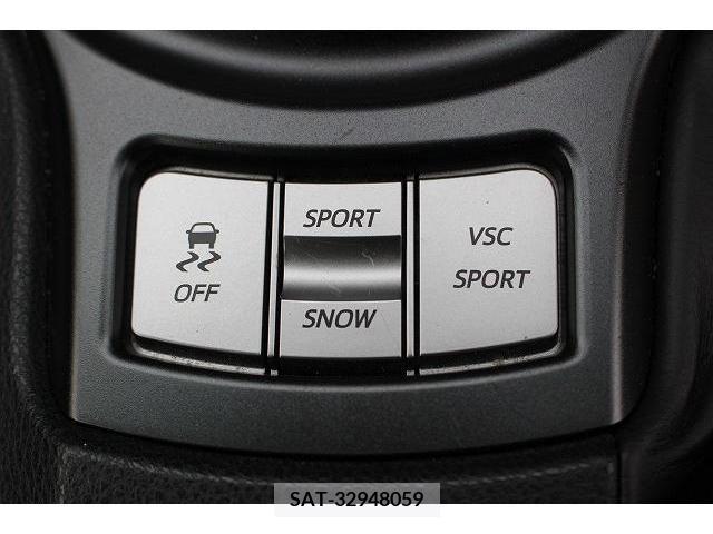 Subaru BRZ 2015-10 213396-2