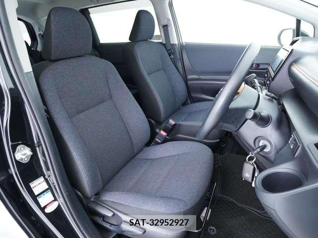 Toyota SIENTA 2018-02 285103-5