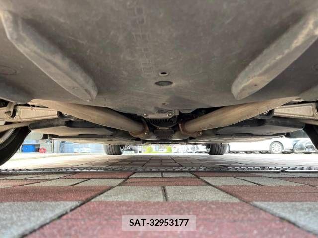 Lexus LS 2013-07 224132-18