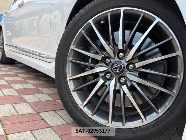 Lexus LS 2013-07 224132-12