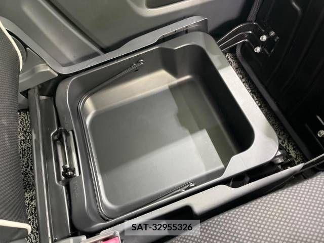 Suzuki HUSTLER 2014-11 396848-8
