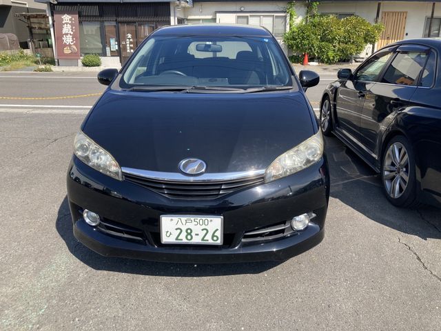 Toyota WISH 2011-06 9678-1