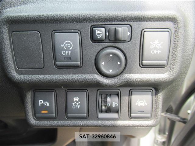 Nissan NOTE 2019-04 280050-16