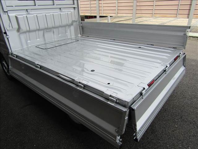 Suzuki CARRY TRUCK 2023-08 9417-26