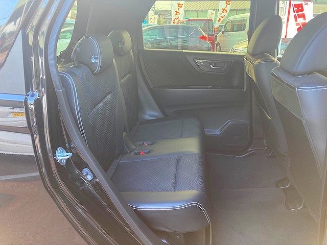 Honda N-WGN 2017-05 6117-9