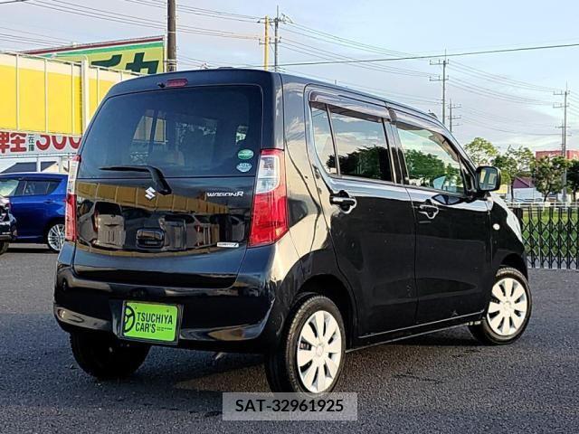 Suzuki WAGON R 2014-06 370971-1