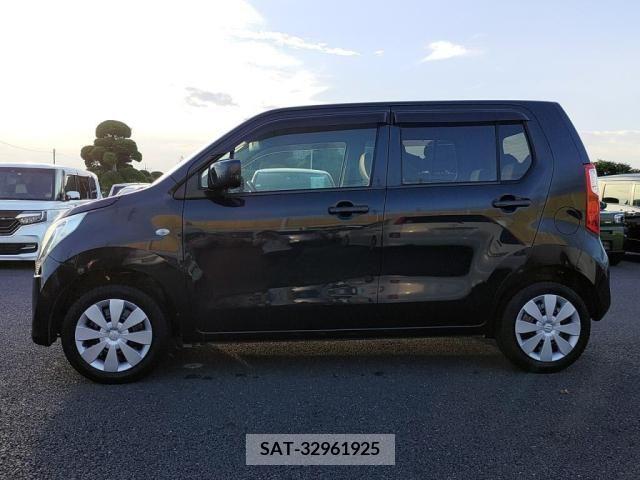 Suzuki WAGON R 2014-06 370971-11