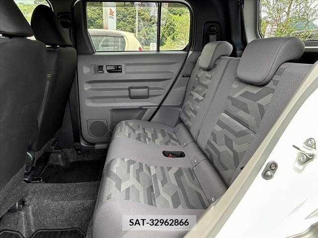 Daihatsu TAFT 2023-10 348494-17