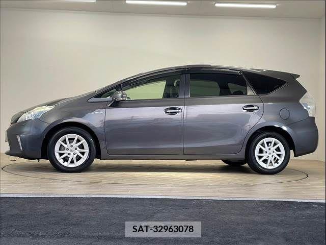 Toyota PRIUS ALPHA 2013-12 282502-15