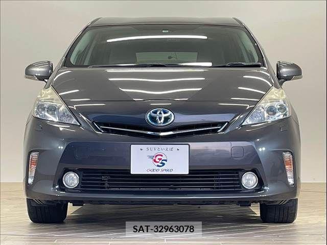 Toyota PRIUS ALPHA 2013-12 282502-12