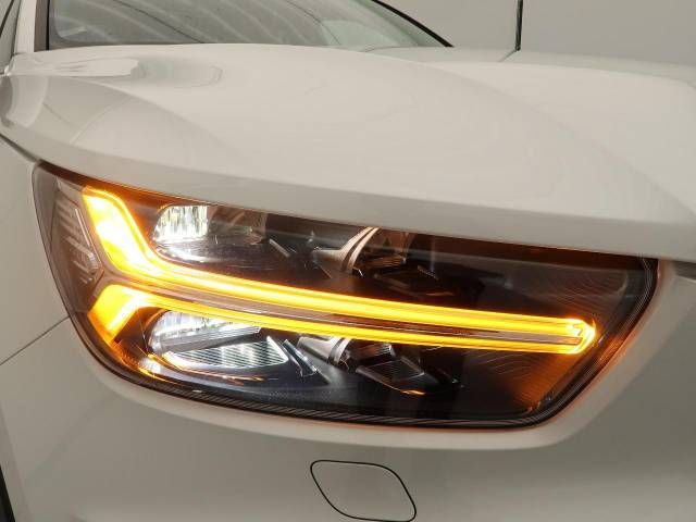 Volvo XC40 2019-09 187020-14