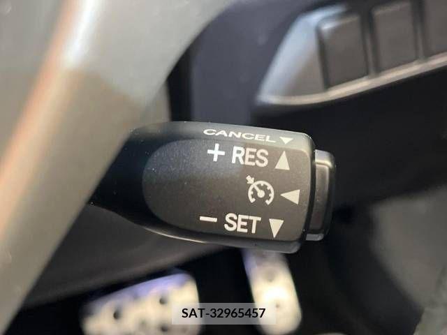 Lexus CT 2012-12 275217-4