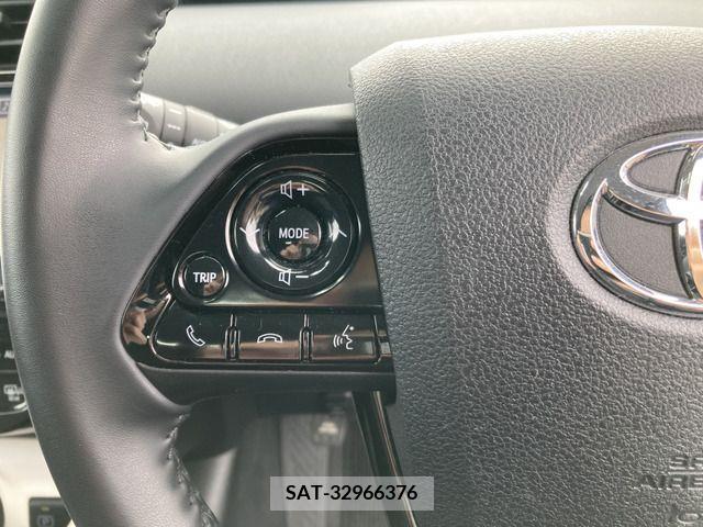Toyota PRIUS 2019-10 215217-12