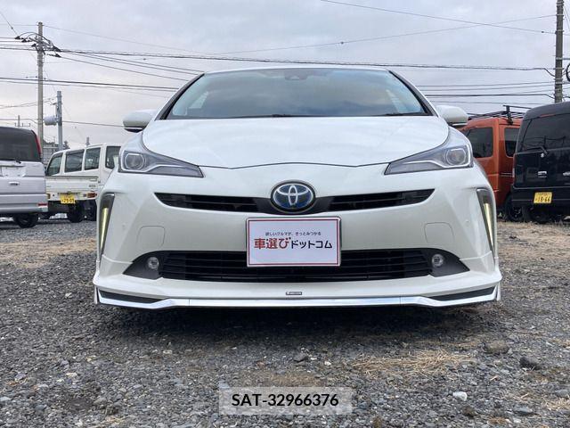 Toyota PRIUS 2019-10 215217-1