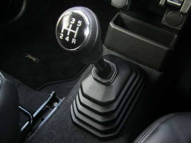Suzuki JIMNY 2021-01 12993-4