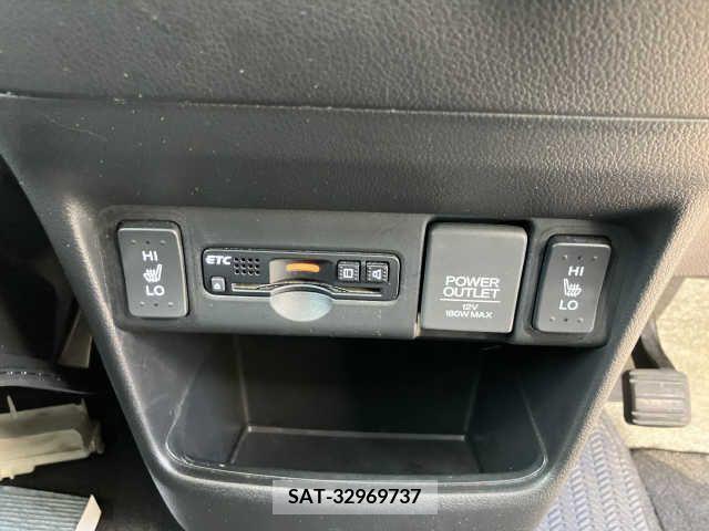 Honda N BOX CUSTOM 2016-08 348904-8