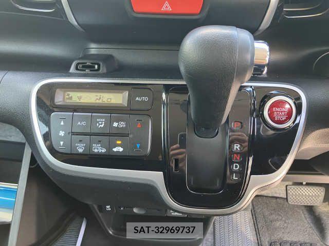 Honda N BOX CUSTOM 2016-08 348904-4