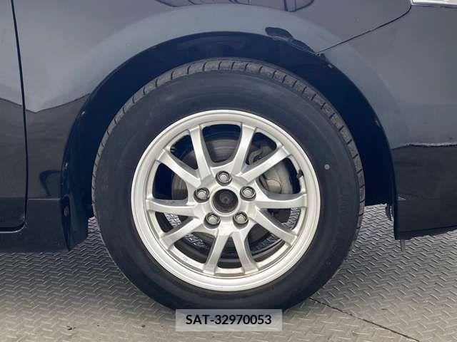 Toyota PRIUS ALPHA 2014-12 250221-16