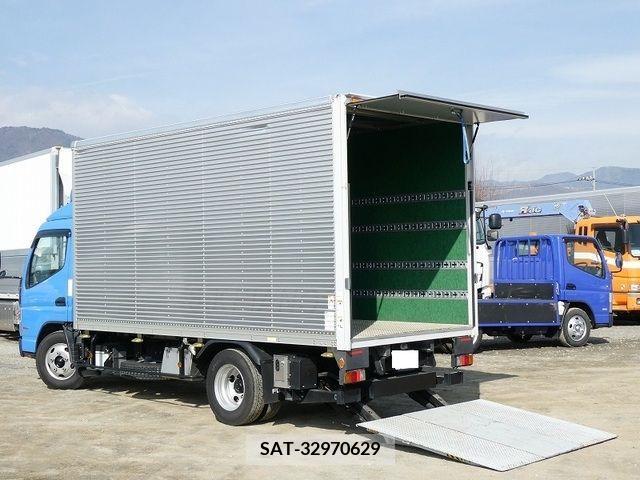 Mitsubishi CANTER 2019-10 373194-3