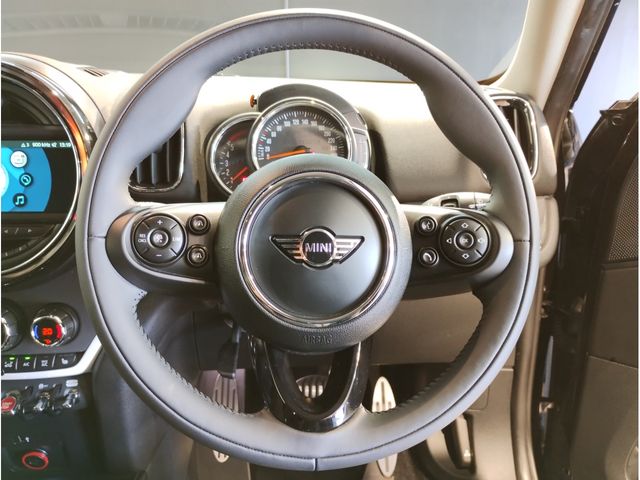 Bmw MINI 2018-09 6569-6