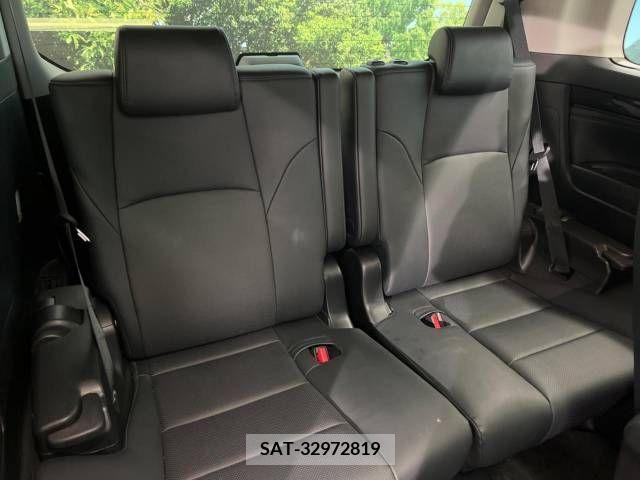 Toyota ALPHARD 2019-02 299473-9