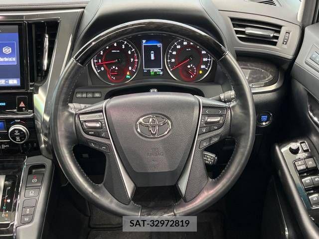 Toyota ALPHARD 2019-02 299473-11