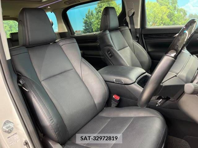 Toyota ALPHARD 2019-02 299473-7