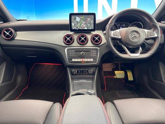 Mercedes Benz CLA-CLASS 2017-05 20023-1
