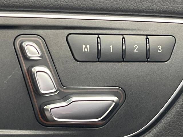 Mercedes Benz CLA-CLASS 2017-05 20023-4