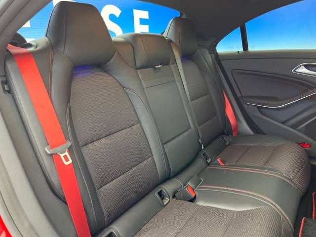 Mercedes Benz CLA-CLASS 2017-05 20023-7