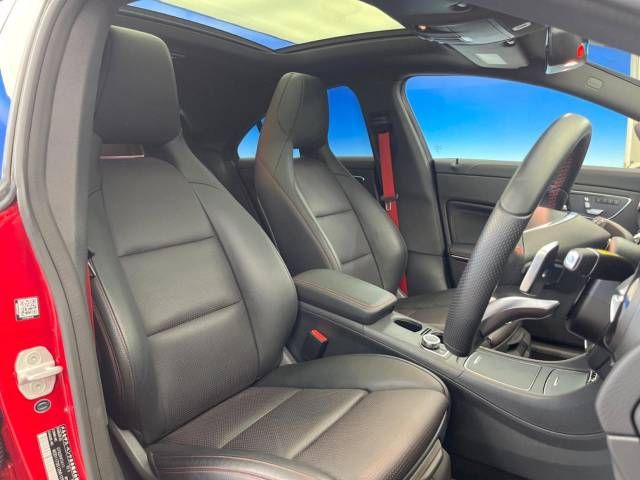 Mercedes Benz CLA-CLASS 2017-05 20023-6