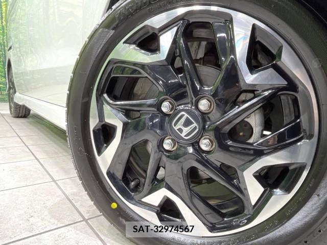 Honda N BOX CUSTOM 2019-02 224097-13
