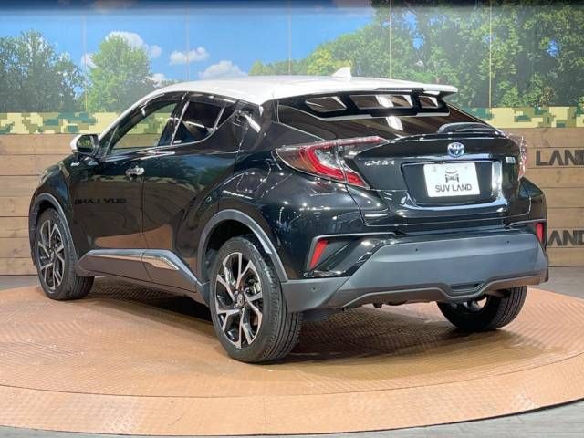 Toyota C-HR 2018-02 182379-18