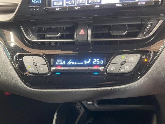 Toyota C-HR 2018-02 182379-7