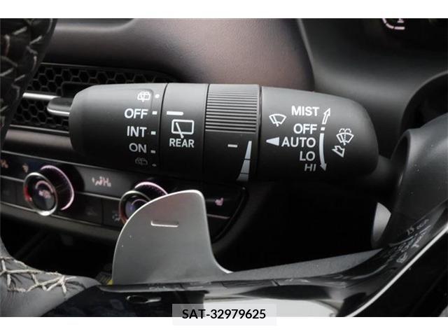 Honda ZR-V 2023-11 291300-15