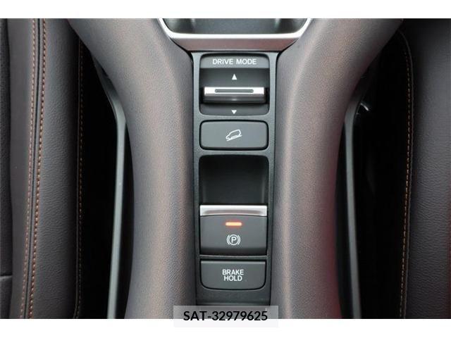 Honda ZR-V 2023-11 291300-17
