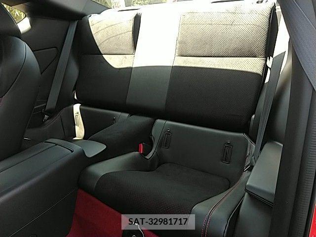 Toyota 86 2021-12 245702-12