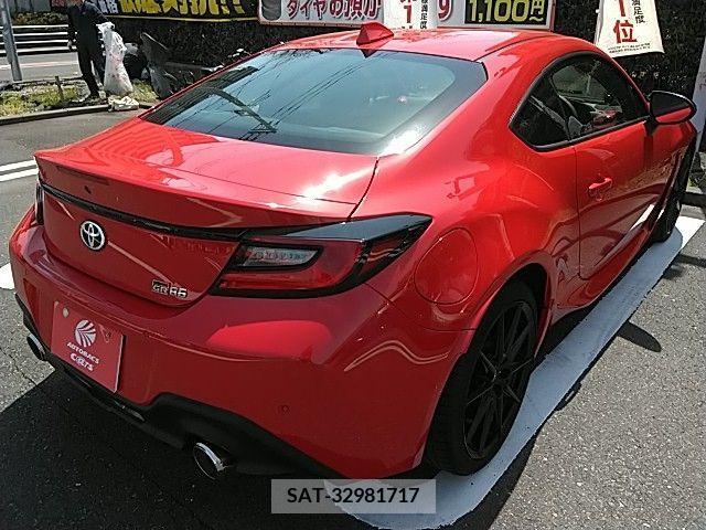 Toyota 86 2021-12 245702-18