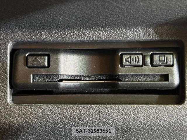 Nissan KICKS 2021-02 362275-5