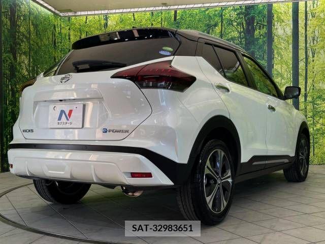 Nissan KICKS 2021-02 362275-17