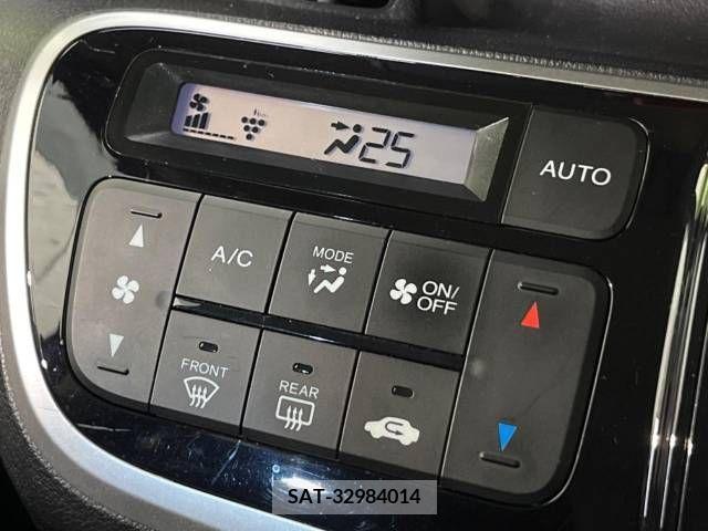 Honda N BOX CUSTOM 2015-05 279345-6