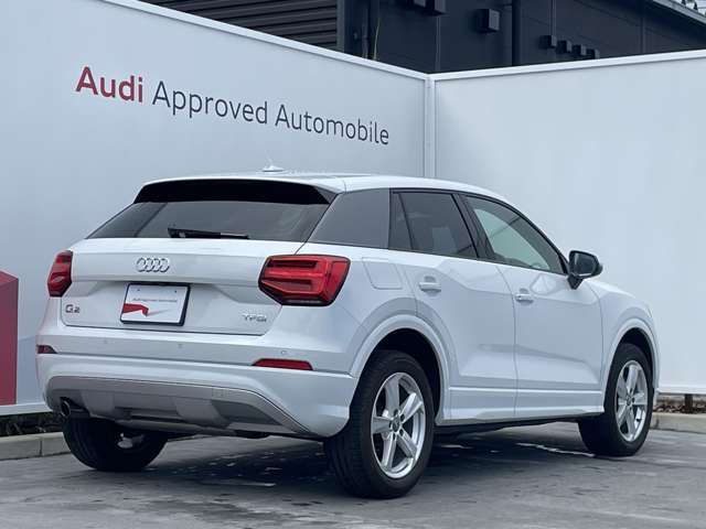 Audi Q2 2018-12 11396-4