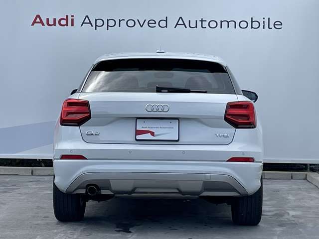 Audi Q2 2018-12 11396-5